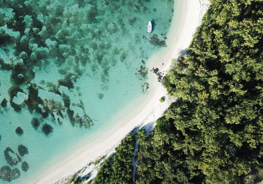 5 Islands Boat Trip, Snorkeling and Lunch on Ile aux Cerfs - Setting out from Trou D’eau Douce