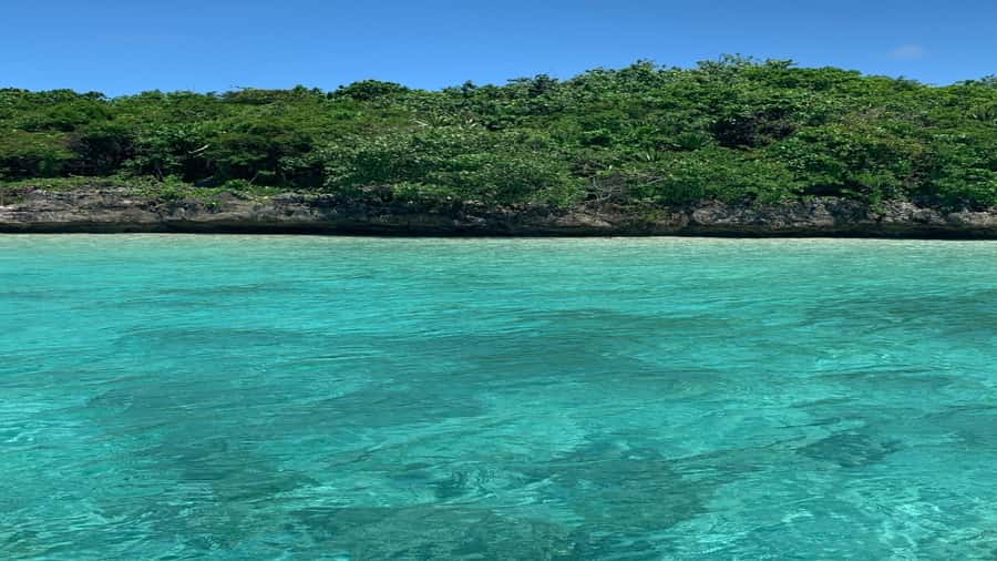 5 Islands Private Speedboat w/ Snorkeling + Lunch & Drinks - Who will get the most from this speedboat day?