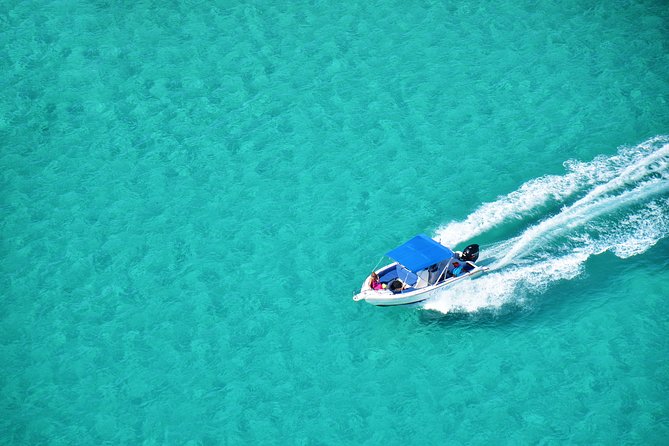 5 Islands Tour: NEW Private OCÉANE Speed Boat - Meeting at Pointe Maurice at 9:30 AM