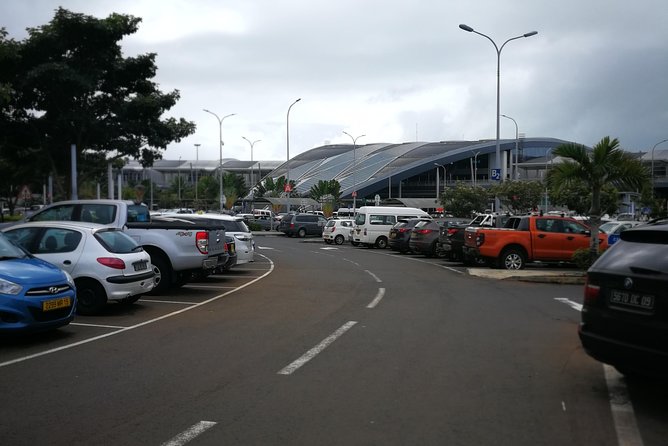 Airport & Hotels Transfers - The ride to your hotel, port, or meeting point