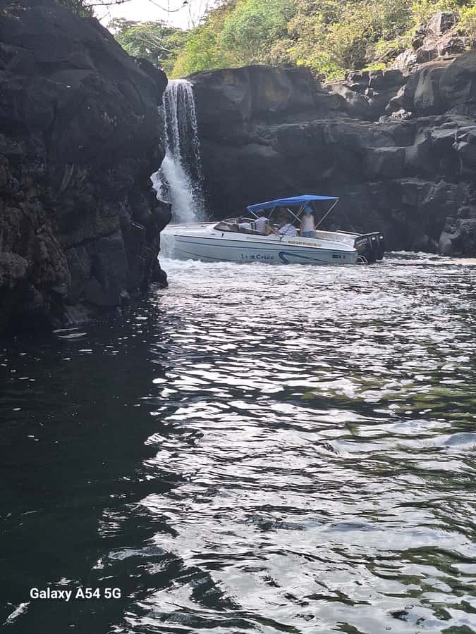 Blue bay: boat trip for ile au cerf (5 islands, barbecue) - Key Things To Know Before You Go