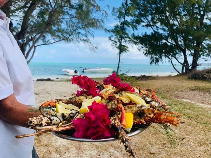 Blue bay: boat trip for ile au cerf (5 islands, barbecue) - What $111 Includes, And Who Gets Good Value