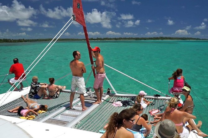 Exclusive Private Catamaran Adventure: Ile aux Cerf (Full Day Cruise incl Lunch) - From Your Hotel to Trou d’Eau Douce at 8:30