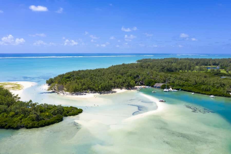 Exclusive Private Catamaran to Ile Aux Cerfs with Lunch - Breakfast, open bar, and the first hours at sea