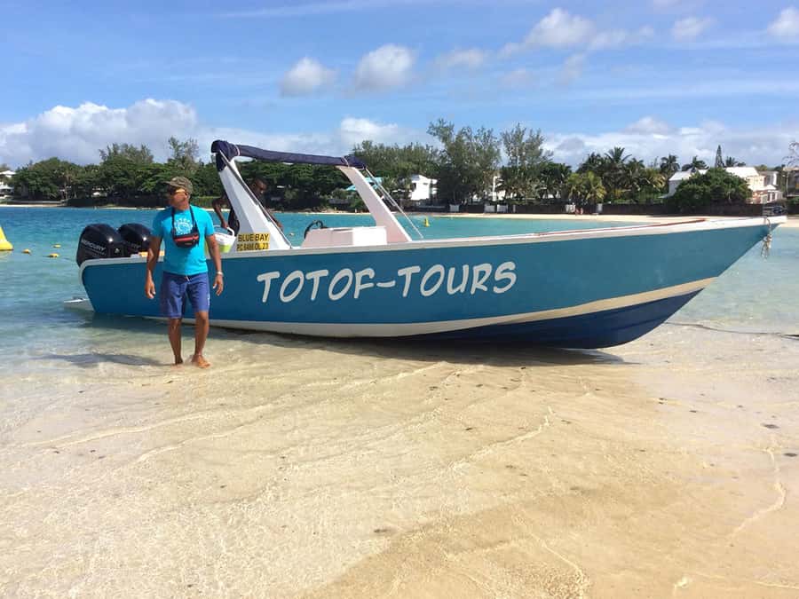 From Blue Bay: Ile aux Cerfs Speedboat Excursion with BBQ - Blue Bay Marine Park: your first 35 minutes underwater