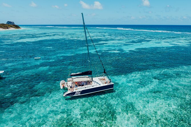 Full Day Catamaran Cruise - North Ilot Gabriel (sharing) - Five things to know before you book