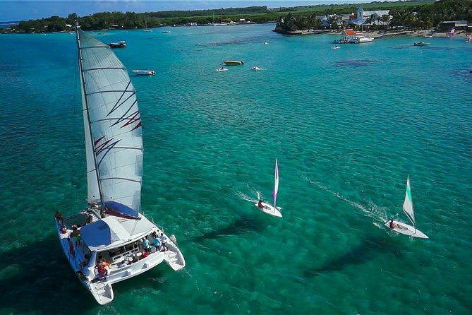 Full-Day Catamaran Cruise to Île aux Cerfs with BBQ Lunch - Why the return schedule deserves attention