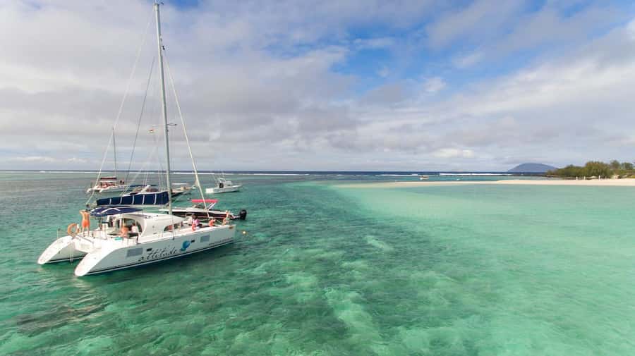 Full Day Catamaran Luxury Cruise to Northern Islands w Lunch - Gabriel Island gives you a second island setting
