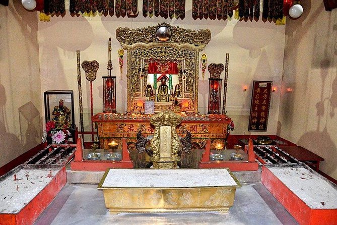 Full Day-Port-Louis Cultural Tour - Reading the design of Kaylasson Temple