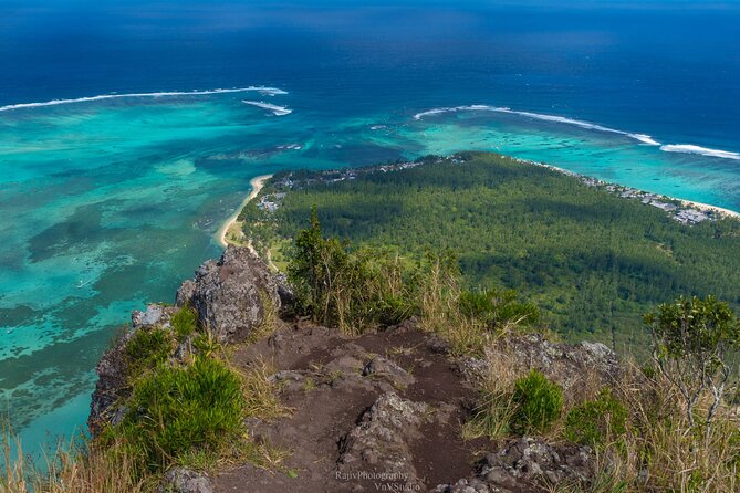 Full-Day Private Hiking le Morne Mountain & Seafood Lunch at Islet Fourneau - The view from Le Morne rewards the effort