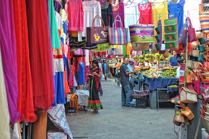 Full-day Private Mauritius Shopping Tour: including a Visit to the Capital City - Starting at Le Caudan Waterfront