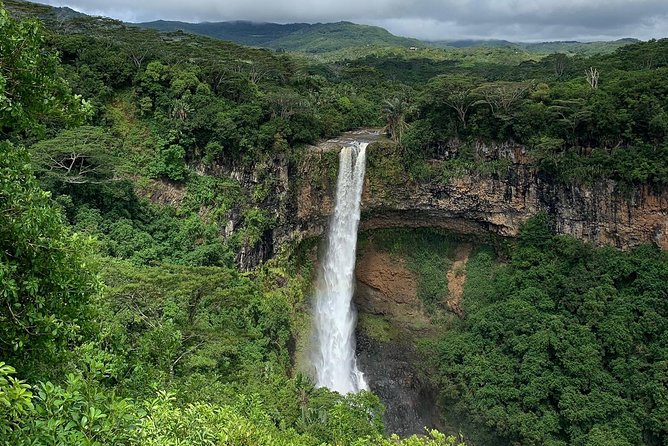 Full-Day Tour of South West Mauritius - Rhumerie de Chamarel and a taste of Mauritius