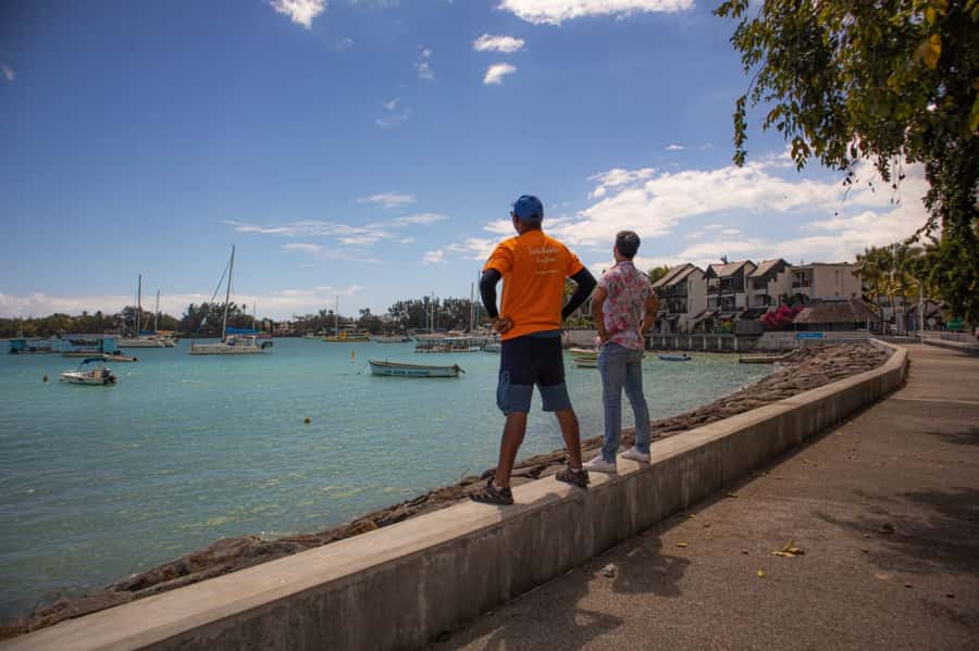 Grand Baie: Guided Walking Food Tour - Starting outside Happy Rajah in Grand Baie