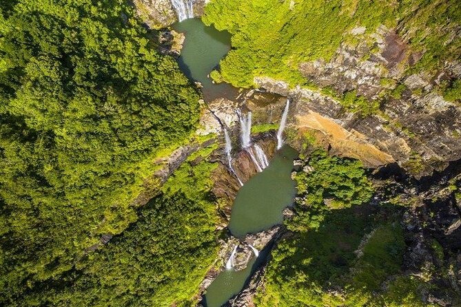 Guided Hiking The 7 WATERFALLS with relaxing car tour in the end - Key things to know before booking