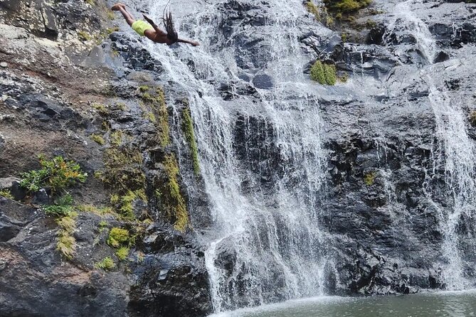 Guided Hiking The 7 WATERFALLS with relaxing car tour in the end - Food, water, mosquitoes, and the gear you carry
