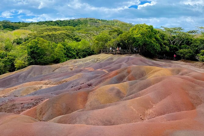 Guided South west Tour - Grand Bassin: Mauritius beyond the beach