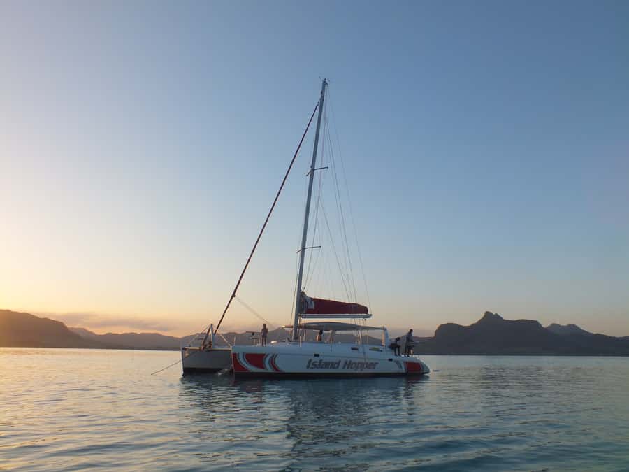 Ile aux Aigrettes: Private Sunset Cruise Tour - The route changes with wind and tides