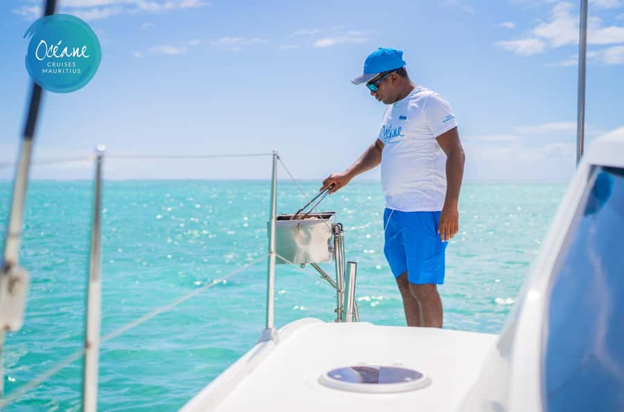 Ile Aux Bénitiers : Private Catamaran Cruise & Gourmet Lunch - What to bring and what to know before booking