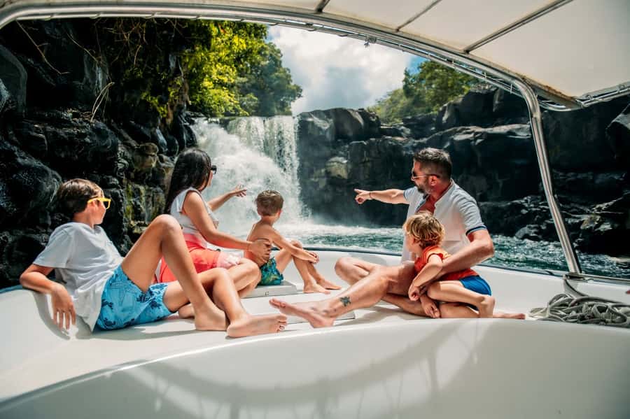 Ile Aux Cerfs: Catamaran Cruise, island, waterfalls, Lunch - Time at Ile aux Cerfs