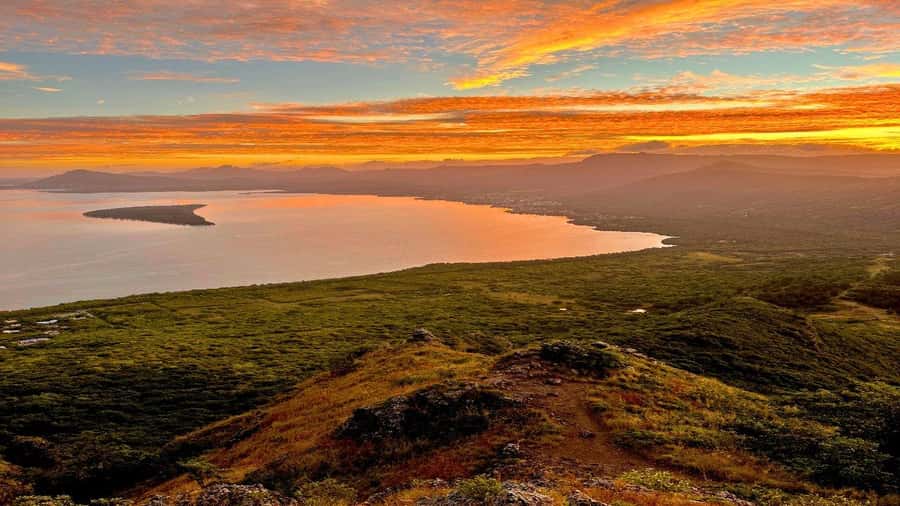 Le Morne Brabant Sunrise Hike - What the $62 price really covers
