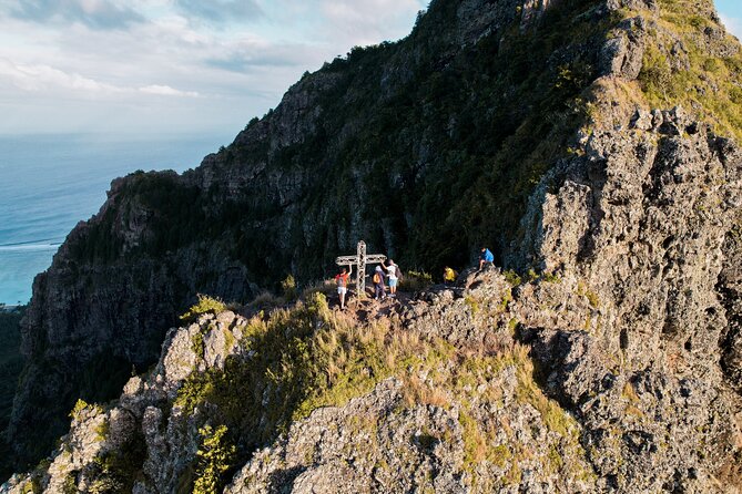 Le Morne Mountain Sunrise Hike & Climb - Reaching the Memorial Cross