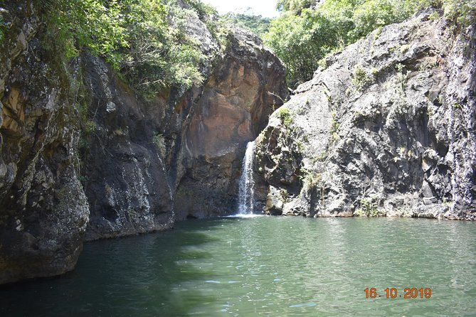 Les septs Cascades Tamarind Falls - Half-Day, Full-Day, or Shorter Hike?