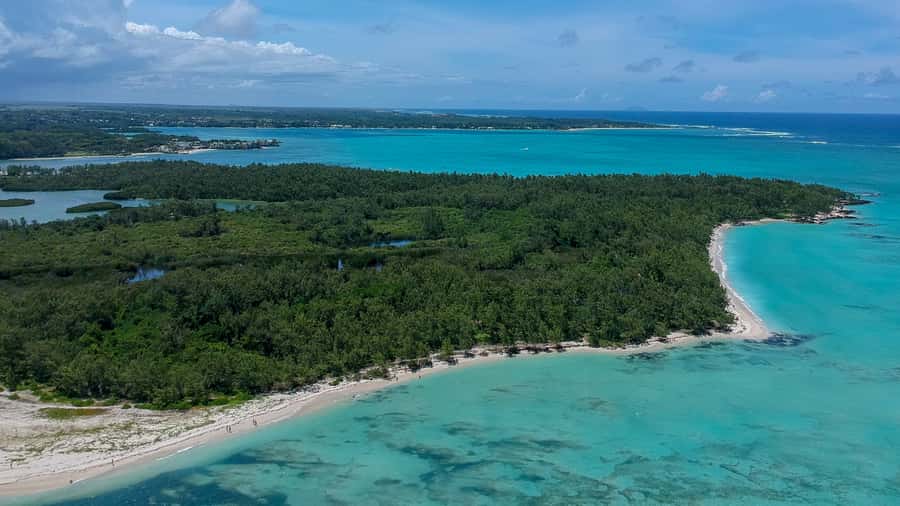 Mauritius: Catamaran Day Cruise to lle aux Cerfs with Lunch - The ride back to Trou d’Eau Douce