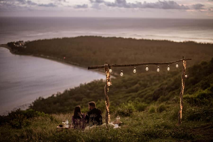 Mauritius: Exclusive Le Morne Sunset Hike & Aperitivo - Small details that can make the evening better
