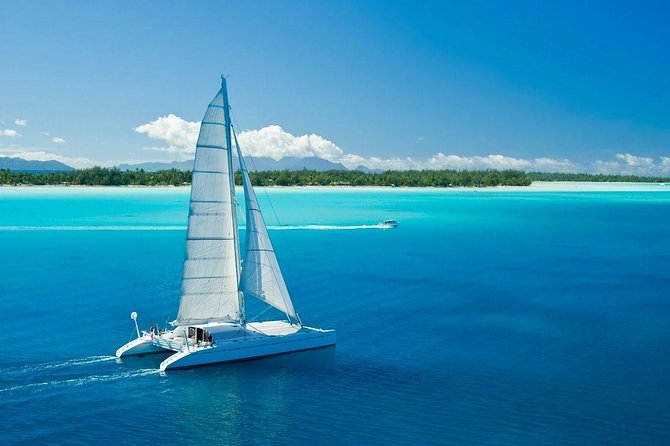 Mauritius : Full day All inclusive Ile aux cerfs Catamaran cruise - Breakfast and the First Stretch Across the Lagoon