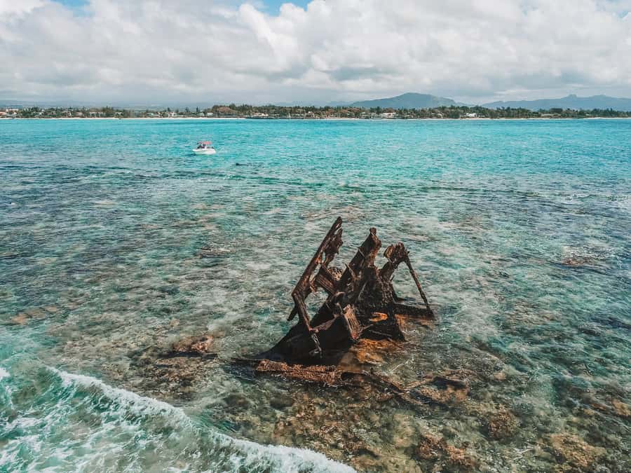 Mauritius: Full-Day Speedboat Tour to Ile aux Cerfs & BBQ - Snorkeling in the Grand Port lagoon