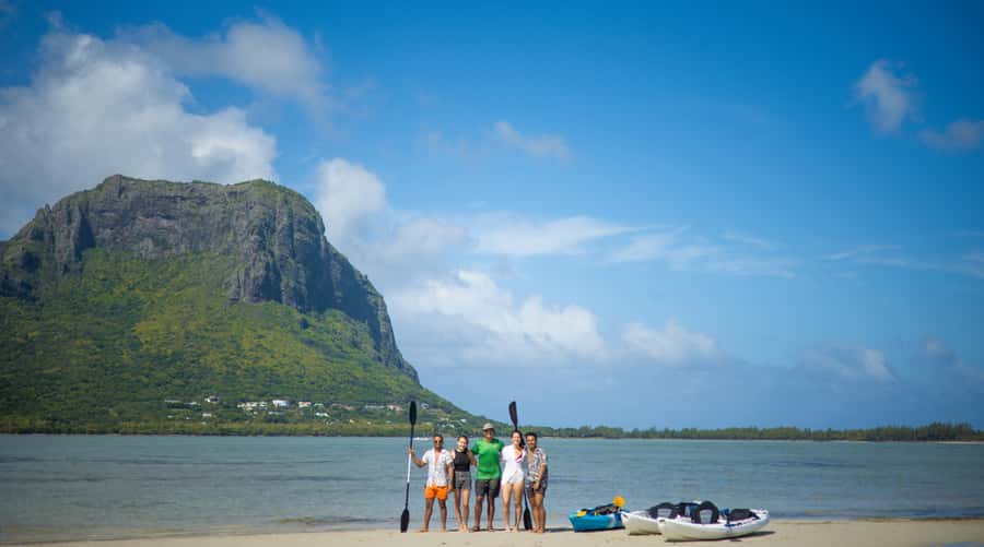 Mauritius: Guided Kayak tour to Benitiers Island - Key Points Before You Book