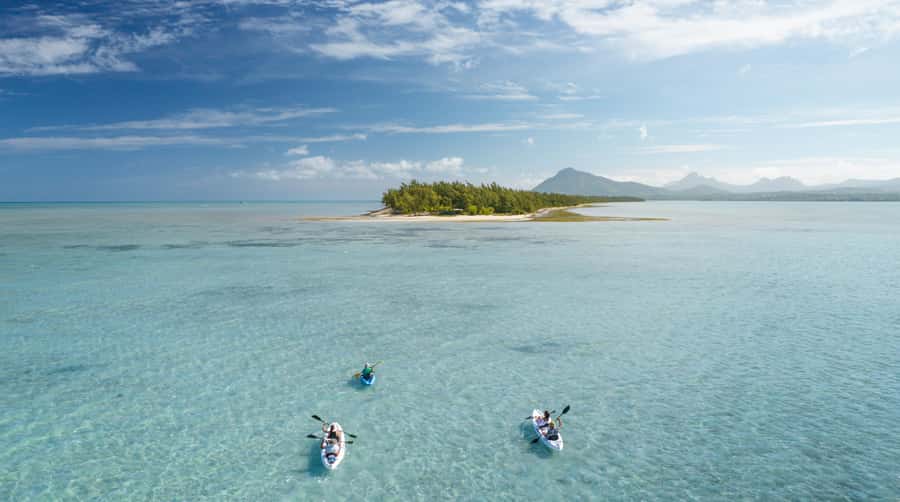 Mauritius: Guided Kayak tour to Benitiers Island - Crystal Rock And The 30-Minute Water Break
