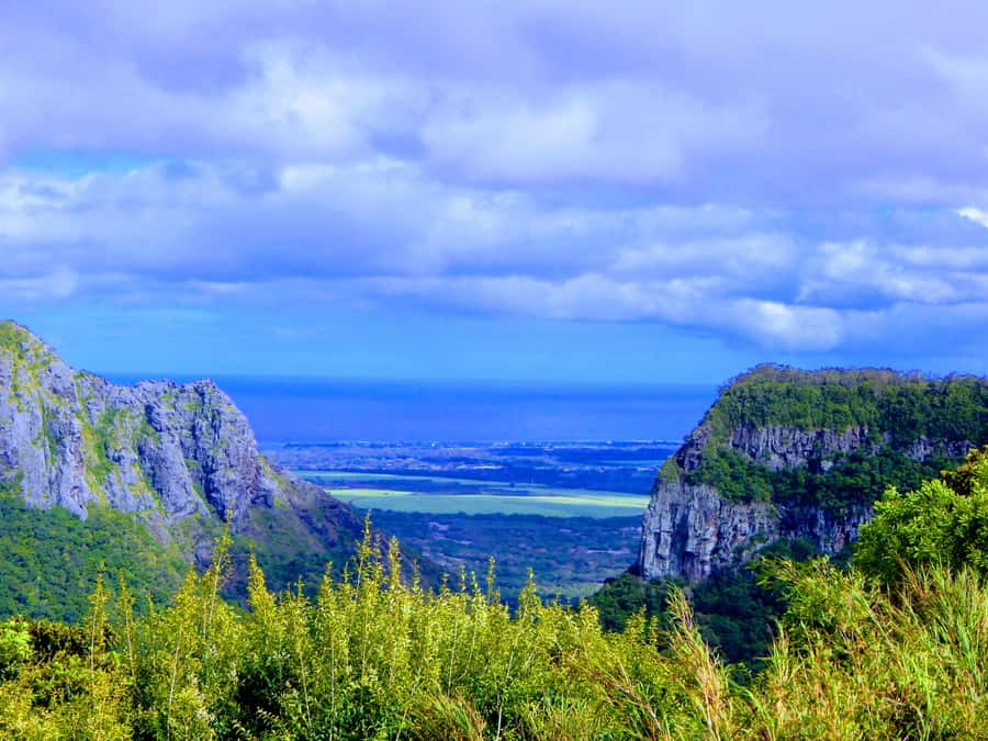 Mauritius: Guided Tamarind Falls Hike with Hotel Transfers - Key points at a glance