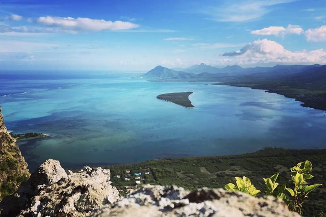 Mauritius Le Morne Hiking including transfer - Pickup from your hotel and the road southwest