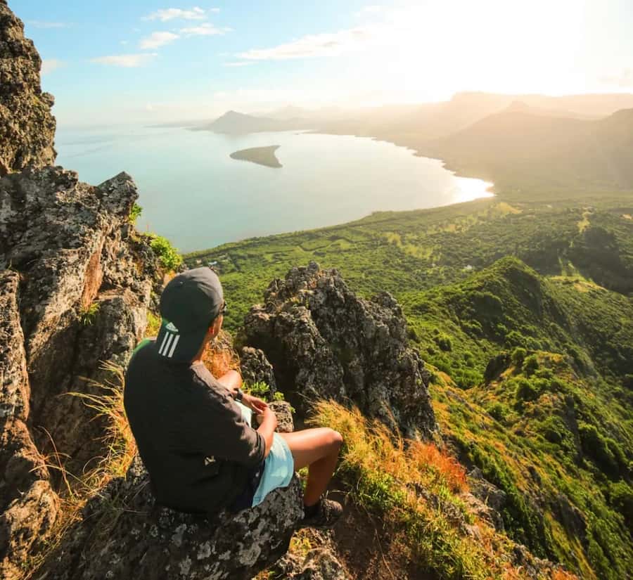 Mauritius: Le Morne Mountain Guided Sunrise Hike and Climb - Who should book this climb