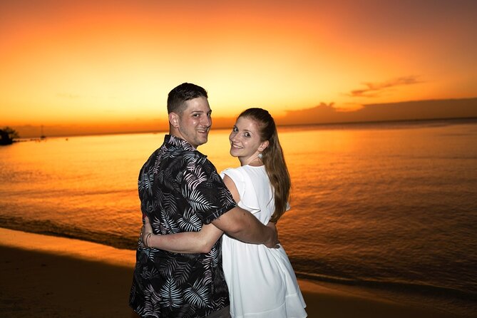 Mauritius: Photoshoot at Mont Choisy Beach with Pro Photographer - Digital Photos, Editing, and the Five-Day Wait