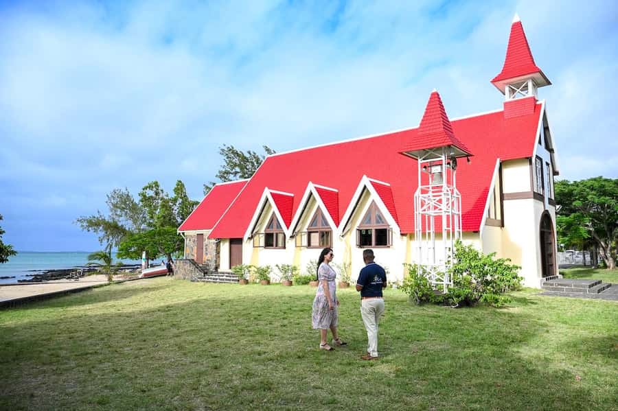 Mauritius: Private Full-Day North Mauritius Tour - La Citadelle for the best city panorama