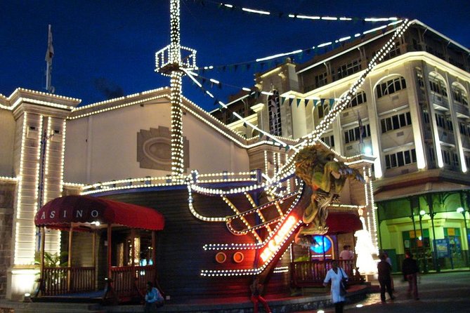Mauritius Private Night Tour: Romantic dinner, Entertainments & Night lounge - Private transport makes the long route easier