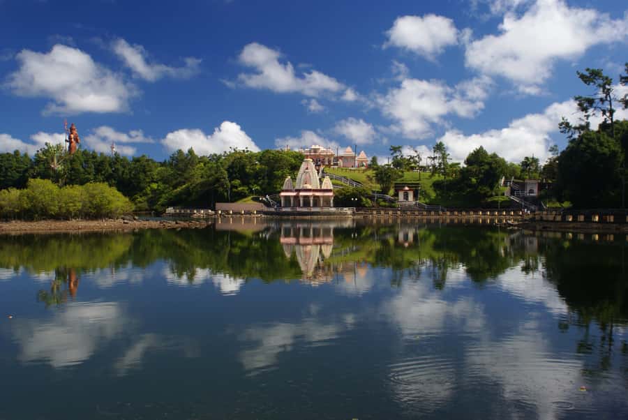 Mauritius: Private Southwest Chamarel Highlights Tour - Trou aux Cerfs gives you a volcanic opening