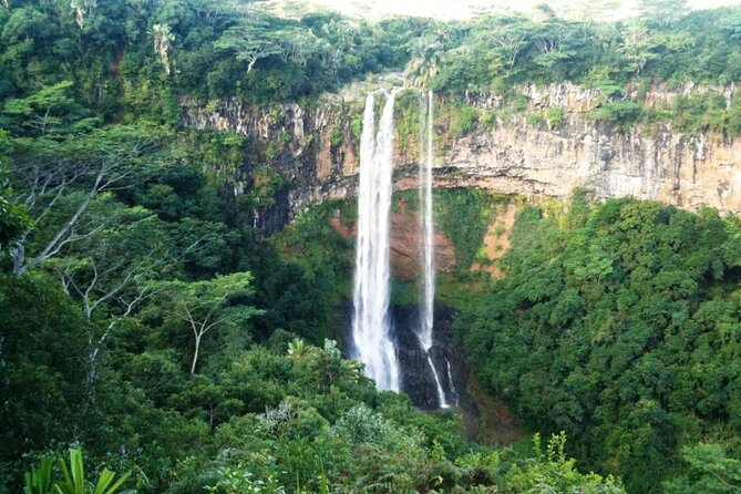 Mauritius Private Transfers: Airport and Ground Services - Punctuality is the main strength