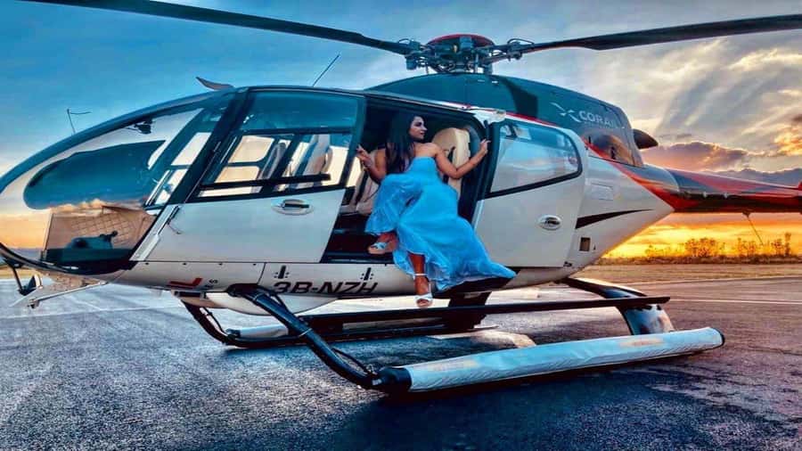 Mauritius: Scenic Helicopter Flight with Hotel Transfers - Isle of Bénitiers and the southwest coast