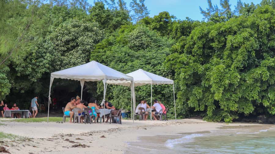 Mauritius: Speedboat Tour to Ile aux Cerfs with Lunch - The 20-minute return to Trou dEau Douce