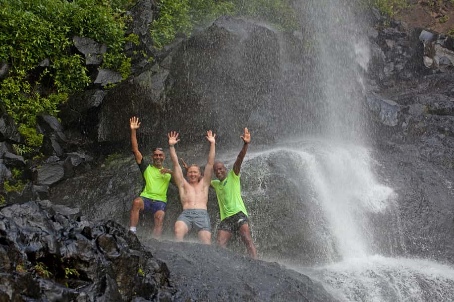 Mauritius: The Iconic Waterfalls hike + Mauritian picnic - What the first hour feels like