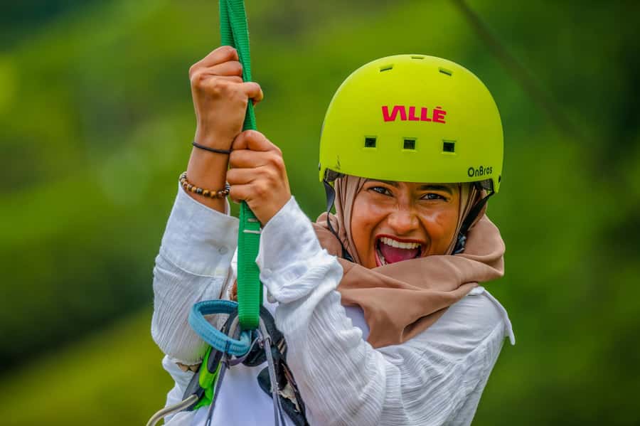 Mauritius: Vallé Advenature Park - Adventure Tour Zipline - Who will enjoy this most?