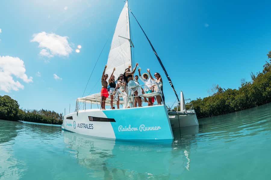North East of Mauritius: Catamaran Cruise w/ BBQ Lunch - Swimming and snorkeling in Grand Gaube lagoon