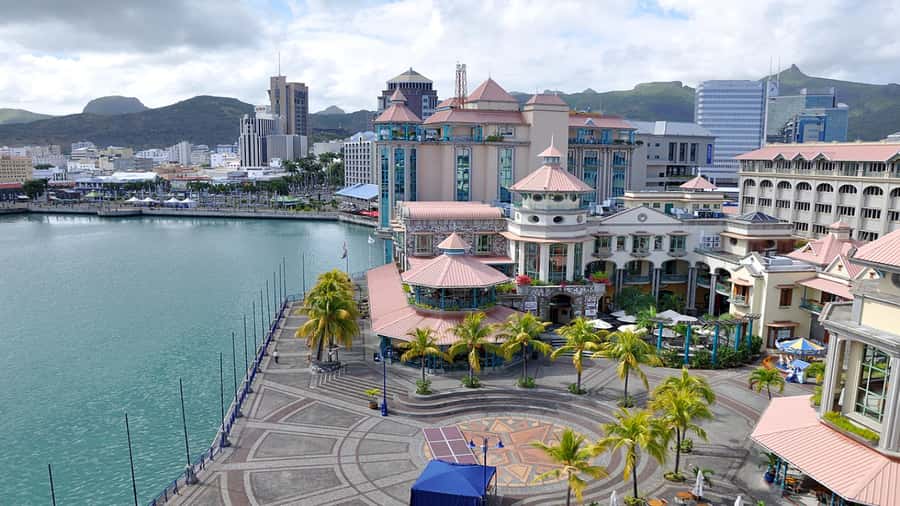 North Tour: Port Louis, Caudan, Citadelle, Botanical Garden - The Guide Can Make or Break the Day