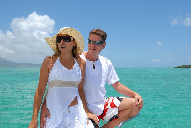 Private Charter Full Day Cruise: Île aux Cerfs - Snorkeling With Gear Included