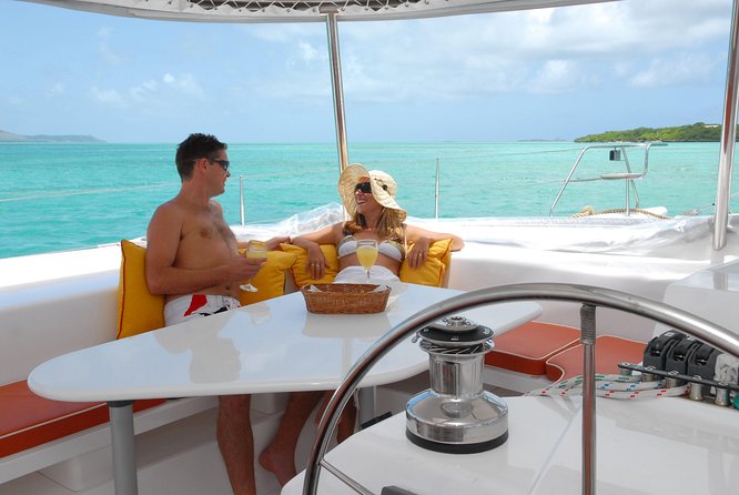 Private Charter Full Day Cruise: Île aux Cerfs - Lunch, Drinks, and the Real Cost
