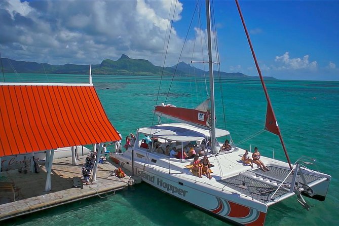 Private Charter Full Day Cruise: Île aux Cerfs - Who Will Enjoy the Island Hopper Most