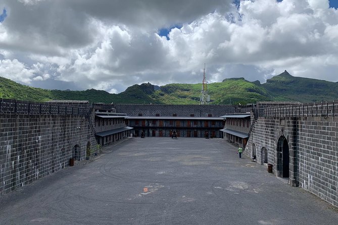 Private Guided Tour of Northern Mauritius with Shopping in Port Louis - Mont Choisy and Grand Baie: quick coastal views